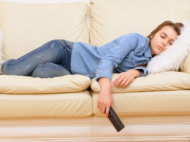 Falling asleep while watching TV: Can it do any harm? | Herbano