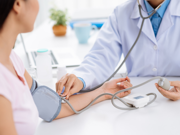 Bluthochdruck-Risiken: Mit Resveratrol natürlich behandeln
